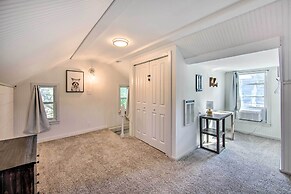 Updated Ronks Home ~ 8 Mi to Dtwn Lancaster!