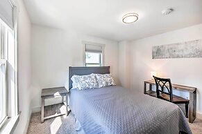 Updated Ronks Home ~ 8 Mi to Dtwn Lancaster!