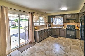 Family-friendly Home w/ Basketball Court!