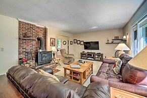 Brevard Retreat ~ 3 Mi to Downtown!