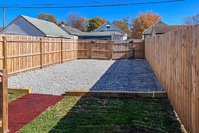 Chic Indianapolis Home w/ Yard Near Downtown!