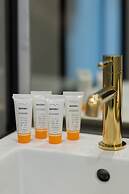 Apartment Kolejowa & Parking by Renters