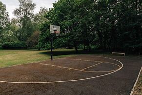 The Lakeside Viewing Gallery - From 900 Per Night