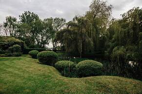 The Lakeside Viewing Gallery - From 900 Per Night