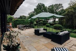 The Lakeside Viewing Gallery - From 900 Per Night