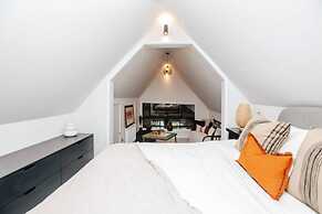 The Lakeside Viewing Gallery - From 900 Per Night