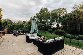 The Lakeside Viewing Gallery - From 900 Per Night