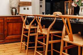 The Lakeside Viewing Gallery - From 900 Per Night