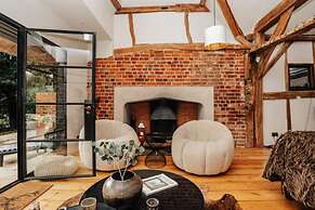 The Lakeside Viewing Gallery - From 900 Per Night