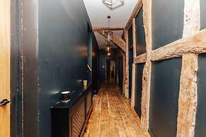 The Lakeside Viewing Gallery - From 900 Per Night