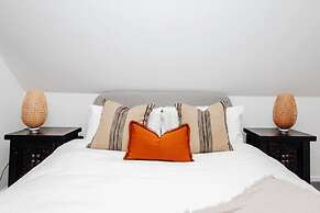 The Lakeside Viewing Gallery - From 900 Per Night