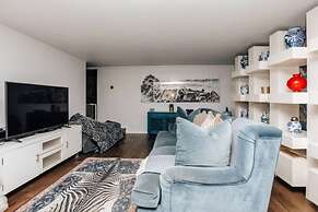 The Lakeside Viewing Gallery - From 900 Per Night