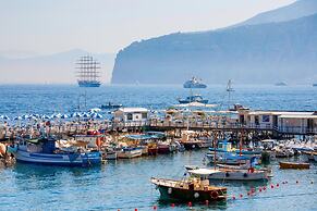 Leucosia in Sorrento