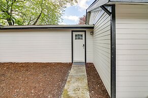 Modern Pacific Vacation Rental: 5 Mi to Lake Tapps