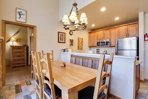 Cozy Avon Condo Near Beaver Creek Resort!