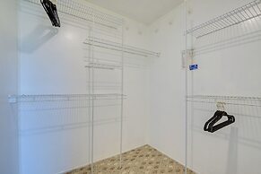 Group-friendly Myrtle Beach House w/ Deck