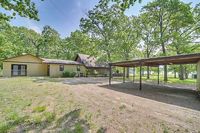 Furnished Deck + Lake Access: Fairland Log Cabin