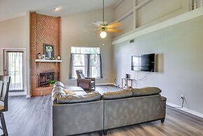 7 Mi to Beach: Pet-friendly Home in Port Orange!