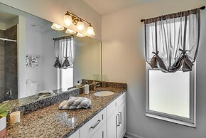 7 Mi to Beach: Pet-friendly Home in Port Orange!