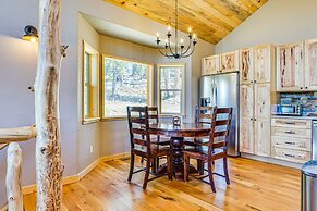 22str-00283 Fairplay Cabin w/ Deck & Mtn Views