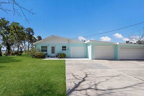 Palmetto Home w/ Manatee River Access!