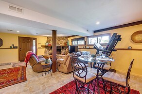 Peaceful Mountain Retreat w/ View, Near Boulder!