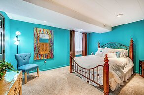 Peaceful Mountain Retreat w/ View, Near Boulder!