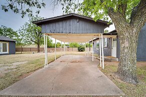 Pet-friendly North Texas Home w/ Spacious Yard!