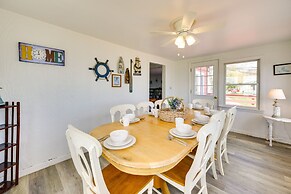 Charming Niantic Vacation Rental: Walk to Beach!