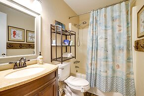 Charming Surf City Beach House - Walk to Ocean!