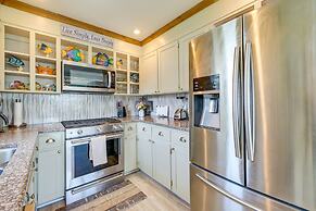 Charming Surf City Beach House - Walk to Ocean!