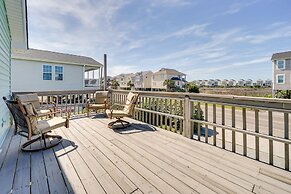 Charming Surf City Beach House - Walk to Ocean!