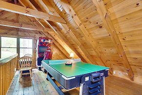 Cabin w/ Hot Tub ~ 6 Mi to Downtown Gatlinburg!