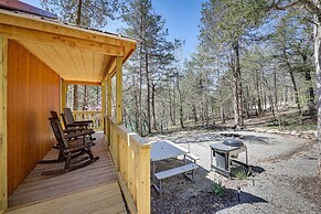 Cliffside Eureka Springs Cabin w/ Beaver Lake View
