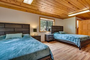 Pine Mountain Club Cabin w/ Community Pool!
