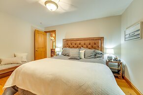 Secluded Cabin w/ Hot Tub Near Table Rock Lake!