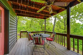 Secluded Cabin w/ Hot Tub Near Table Rock Lake!