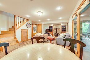 Secluded Cabin w/ Hot Tub Near Table Rock Lake!