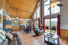 Mountain-view Robbinsville Cabin w/ Hot Tub!