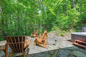 Mountain-view Robbinsville Cabin w/ Hot Tub!