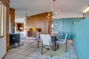 Colorful Lake Chelan Home w/ Saltwater Pool!