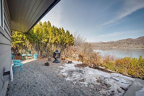 Colorful Lake Chelan Home w/ Saltwater Pool!