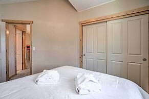 Family-friendly Oregon Vacation Home w/ Yard