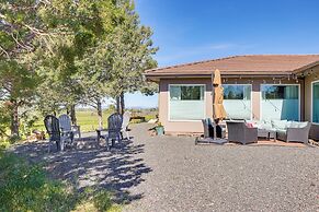 Beautiful Ranch Home w/ Cascade Mountain View