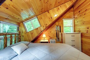 Cozy Elizabethtown Cabin w/ Fire Pit!