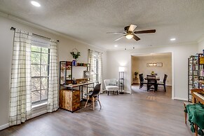 Roomy Houston Rental w/ Home Office & Private Pool