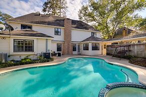 Roomy Houston Rental w/ Home Office & Private Pool