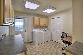 Laptop-friendly Appalachian Mountain Retreat!