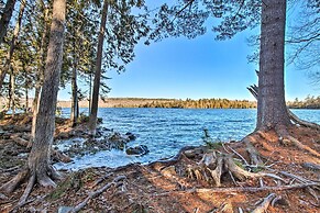 Stunning Monson Getaway on the Water!
