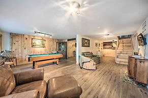 Stunning Monson Getaway on the Water!